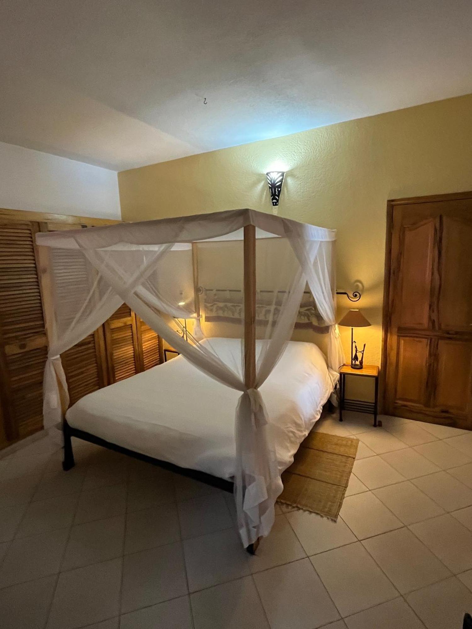 Hotel Casa Coco II à Nianing Extérieur photo